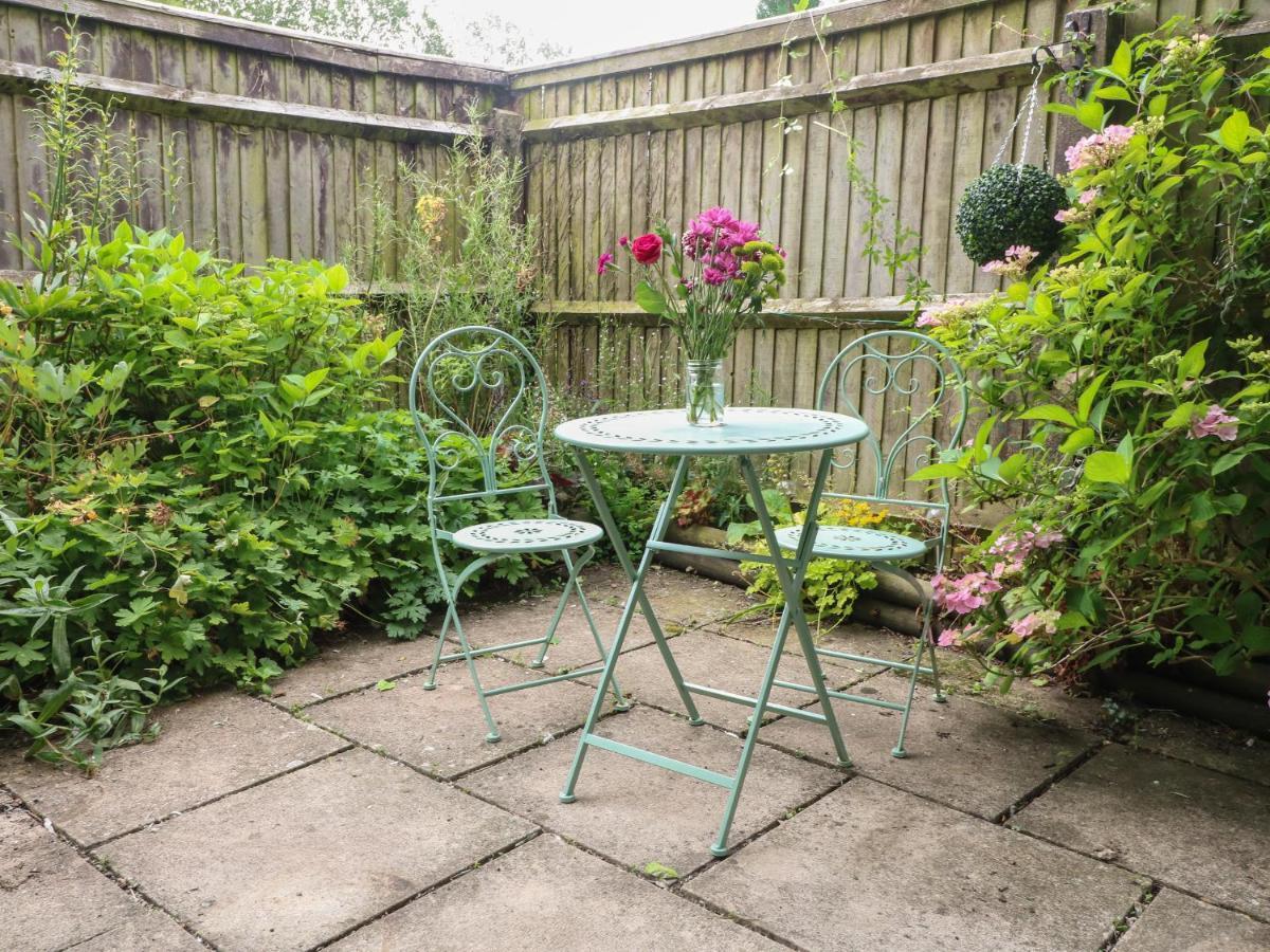Tuesday Cottage Bourton-on-the-Water Buitenkant foto