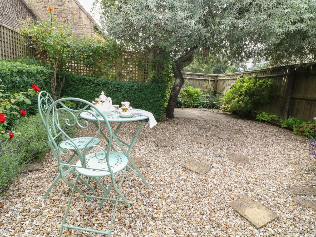 Tuesday Cottage Bourton-on-the-Water Buitenkant foto